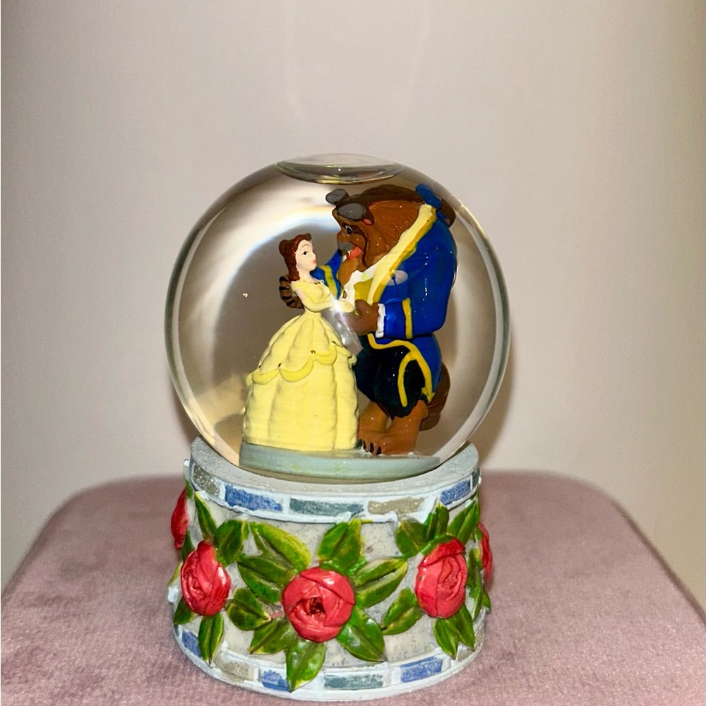 Disney Princess Belle and Beast Dancing Miniature Snow Globe